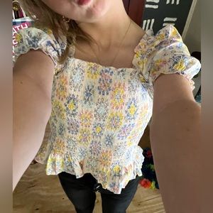 Colorful puffed sleeves Walmart kids shirt!